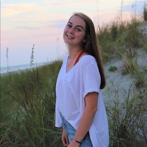 Meet your Posher, Addison